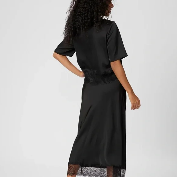 NWT KAFFE KAhilda Skirt Size Medium (Danish 38) Silky Black with Lace Trim - Picture 12 of 16